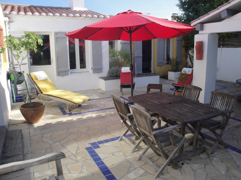 Les Yeux Bleus Bed & Breakfast Noirmoutier-en-l'Ile Exterior foto
